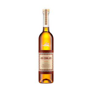 Mezcal en barrica de roble