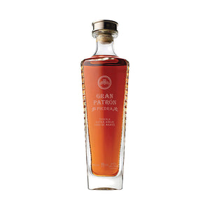 "Botella de Whisky Glenfiddich Grand Cru 700 ml con estuche de lujo."

