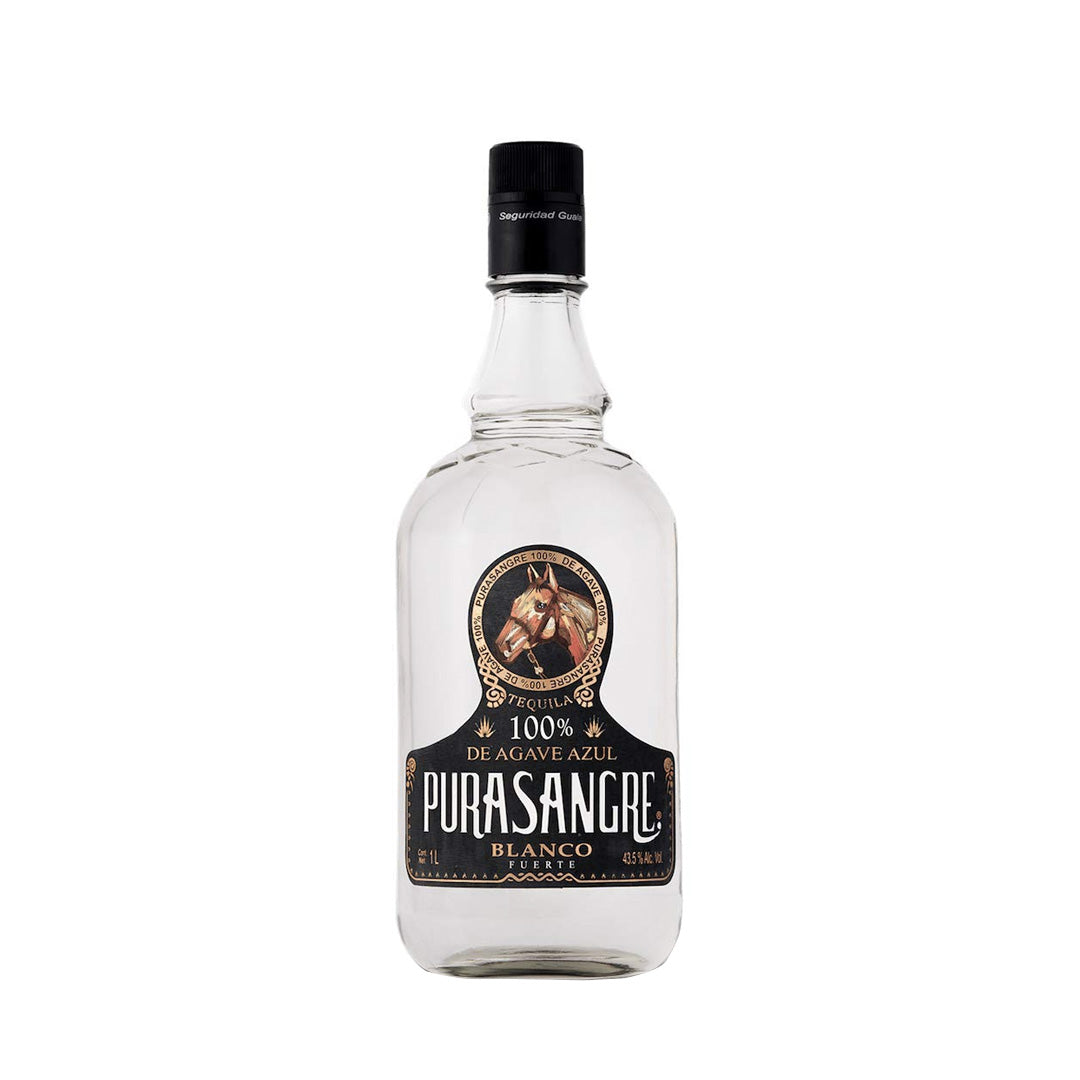 Botella de Tequila Pura Sangre Blanco Fuerte 750 ML con fondo elegante y detalles vibrantes.
