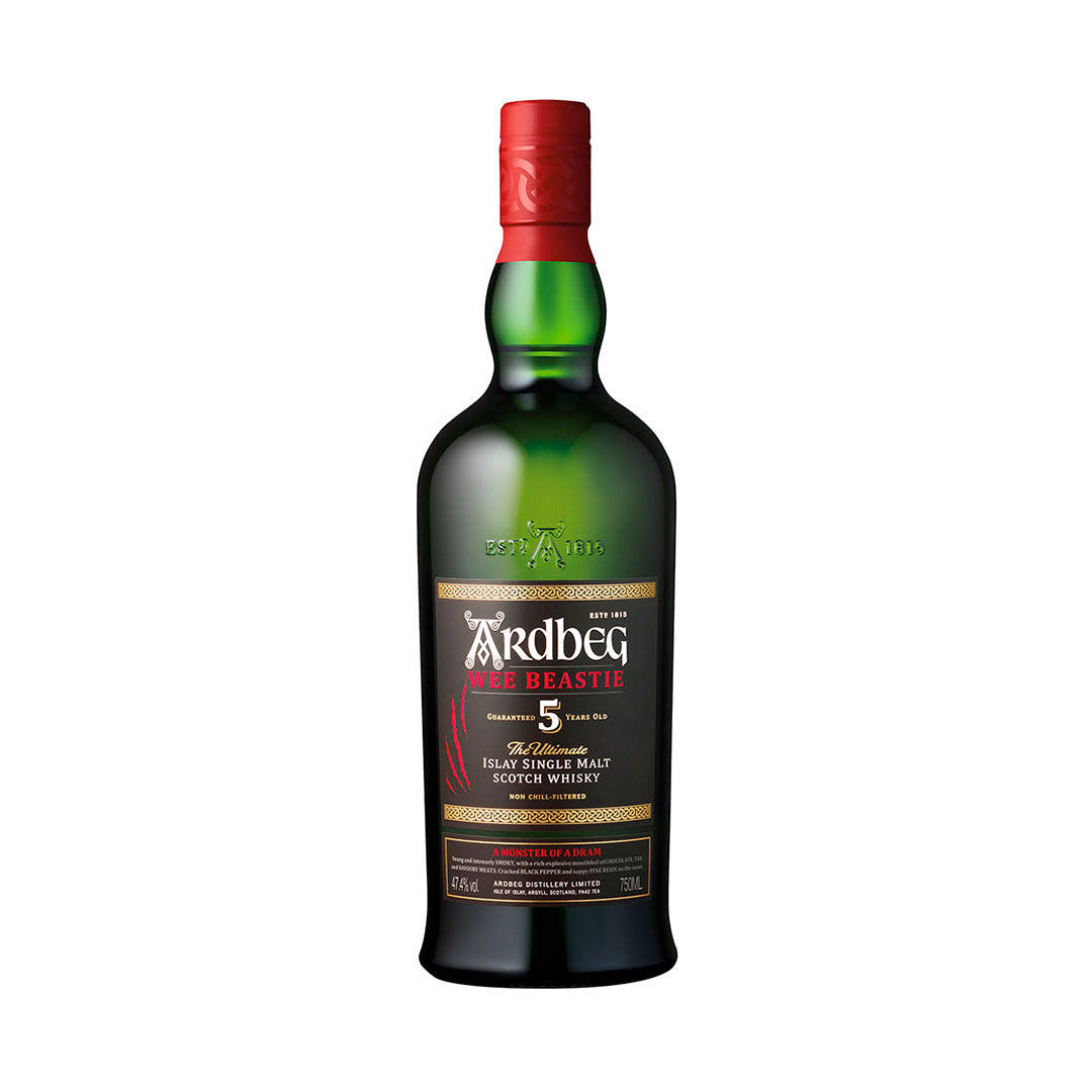 Botella de whisky Ardbeg Wee Beastie 750 ml – Single malt escocés joven, ahumado y especiado de Islay