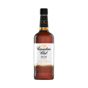 "Botella de Whisky Canadian Club 750 ml, un whisky canadiense suave y balanceado con notas de caramelo y especias."