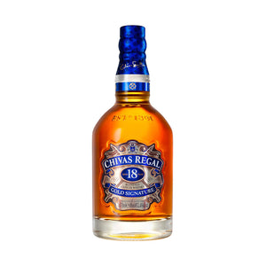 "Whisky Chivas Regal 18 Años 700 ml: Un clásico de lujo."