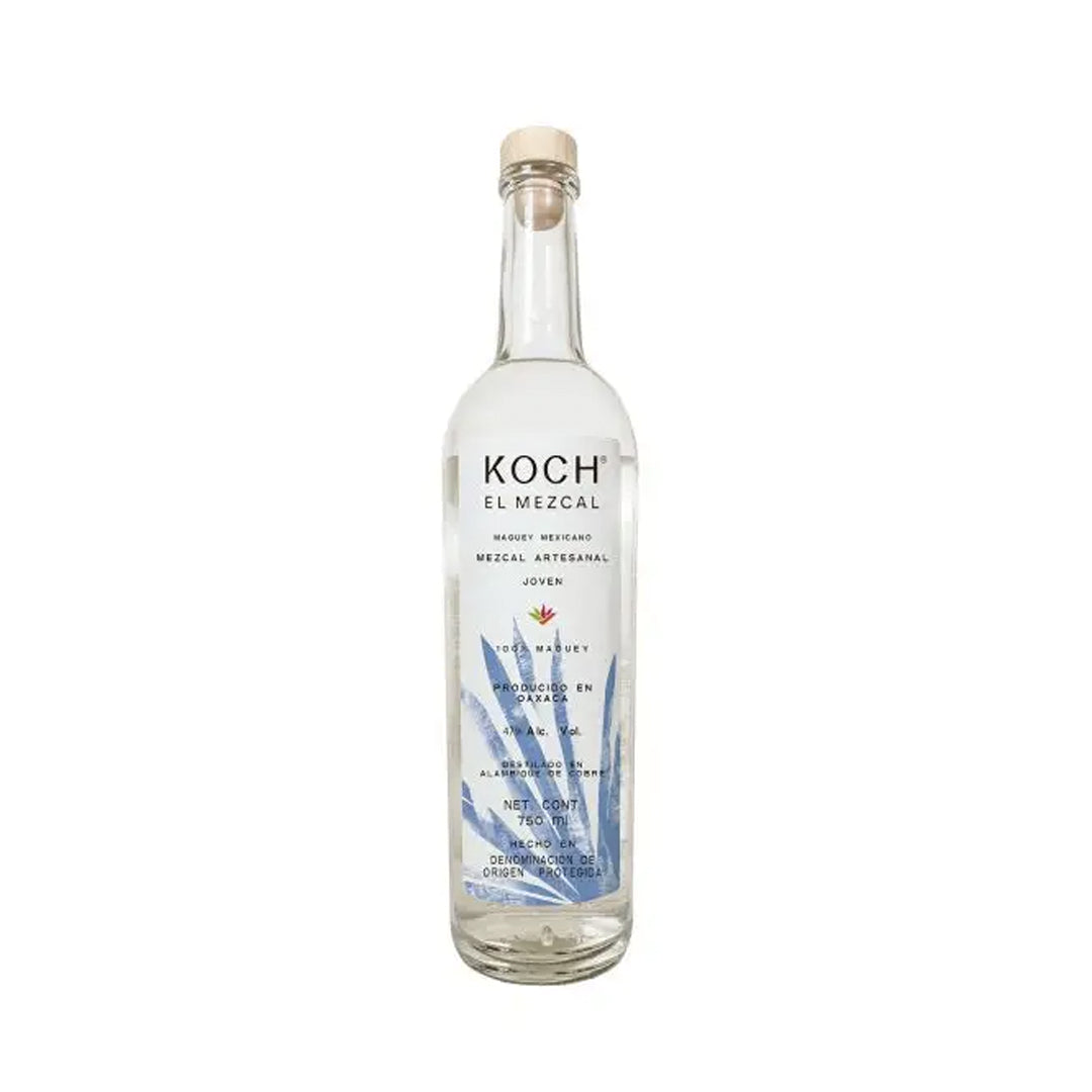 Botella de Mezcal Koch Artesanal Mexicano 750 ML sobre fondo elegante, destacando su diseño y autenticidad artesanal.