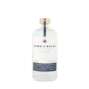 Mezcal con notas herbales