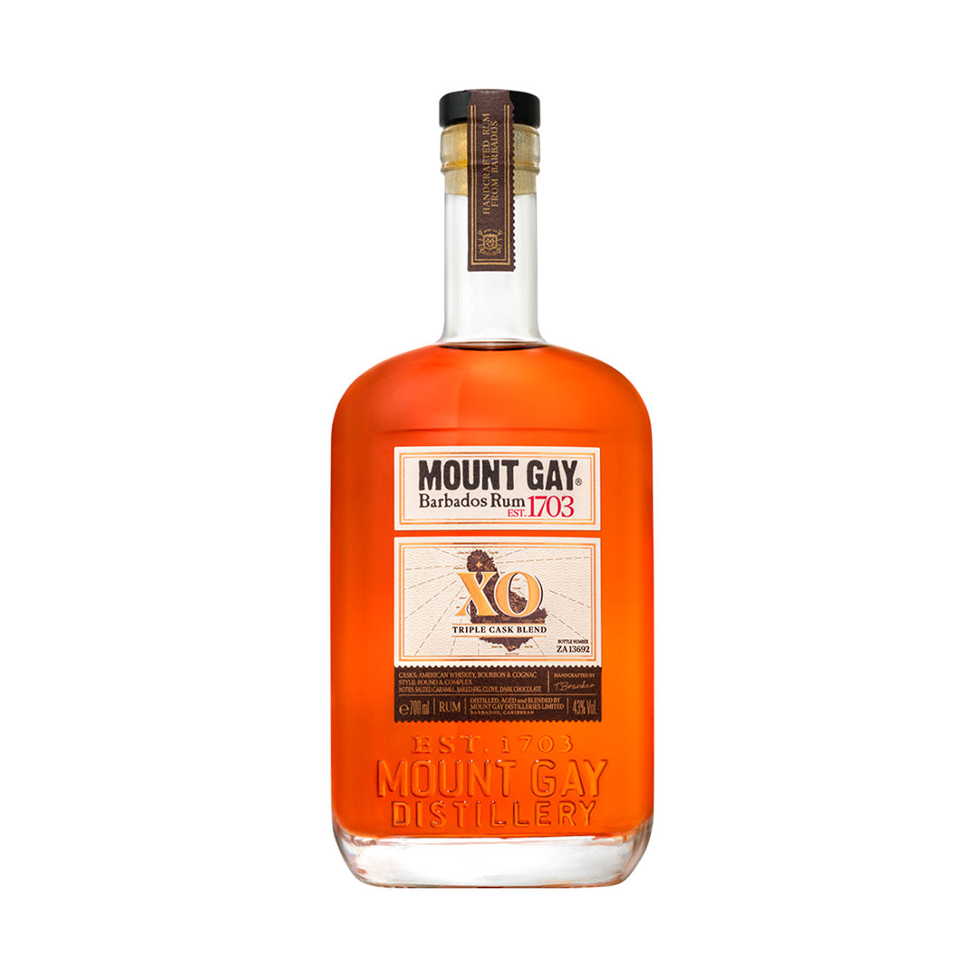 Botella de Ron Mount Gay XO 700 ml – Ron extra añejo de Barbados con notas de vainilla, roble y especias.