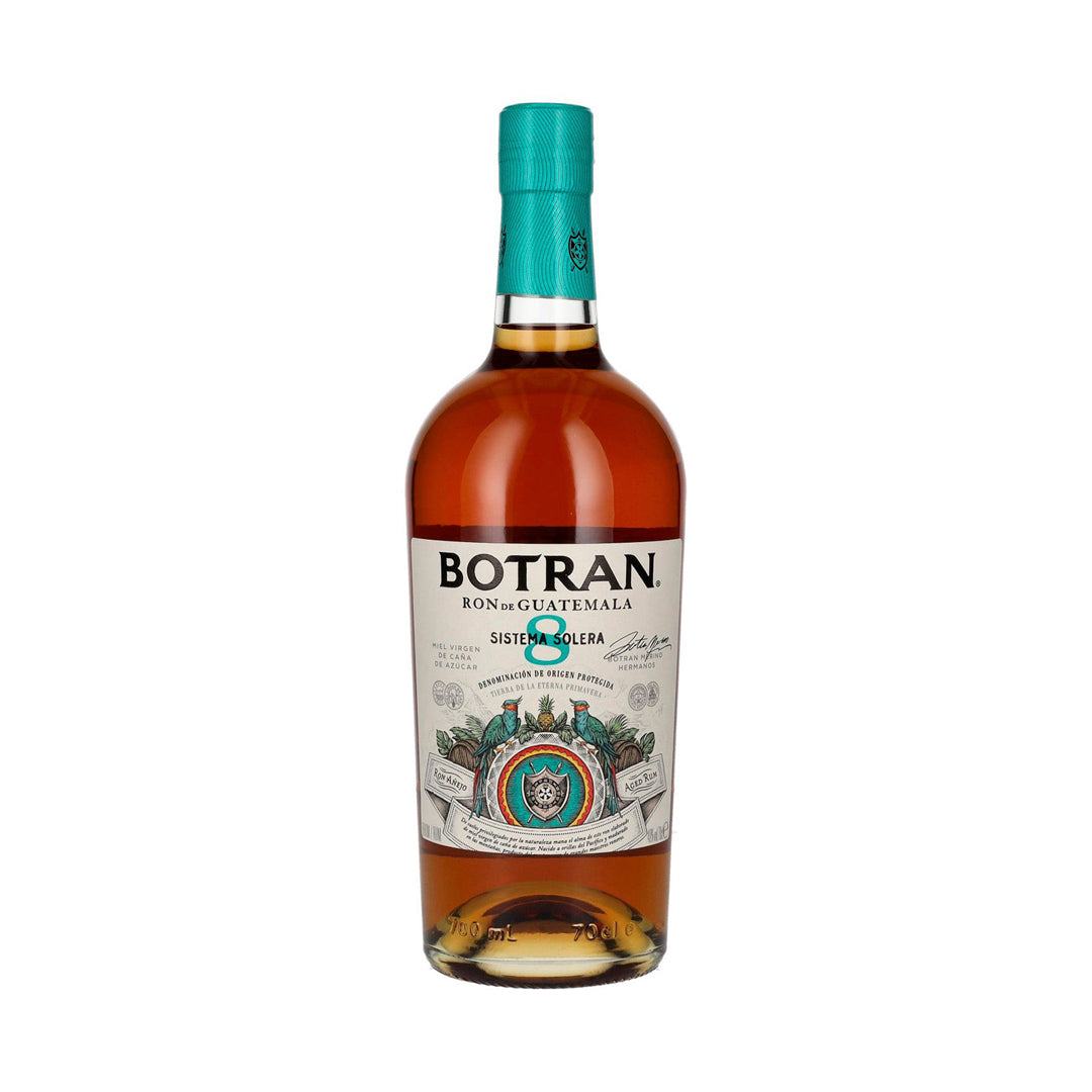 Botella de Ron Botran 8 Años 750 ml – Ron guatemalteco con notas de vainilla, caramelo y especias.