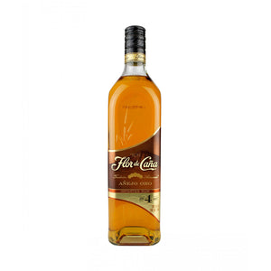 Botella de Ron Flor de Caña Oro Gold 4 Años 750 ml – Ron nicaragüense añejado naturalmente, ideal para cócteles clásicos como Cuba Libre.