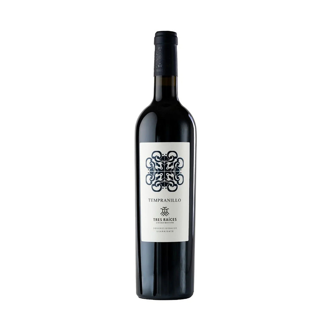Botella de vino tinto Tres Raíces Tempranillo 750 ml, vino mexicano del estado de Guanajuato
