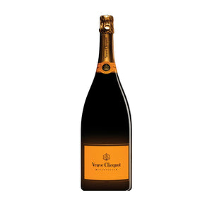 "Botella de Champagne Veuve Clicquot Yellow Label Luminous 1500 ml con etiqueta iluminada."
