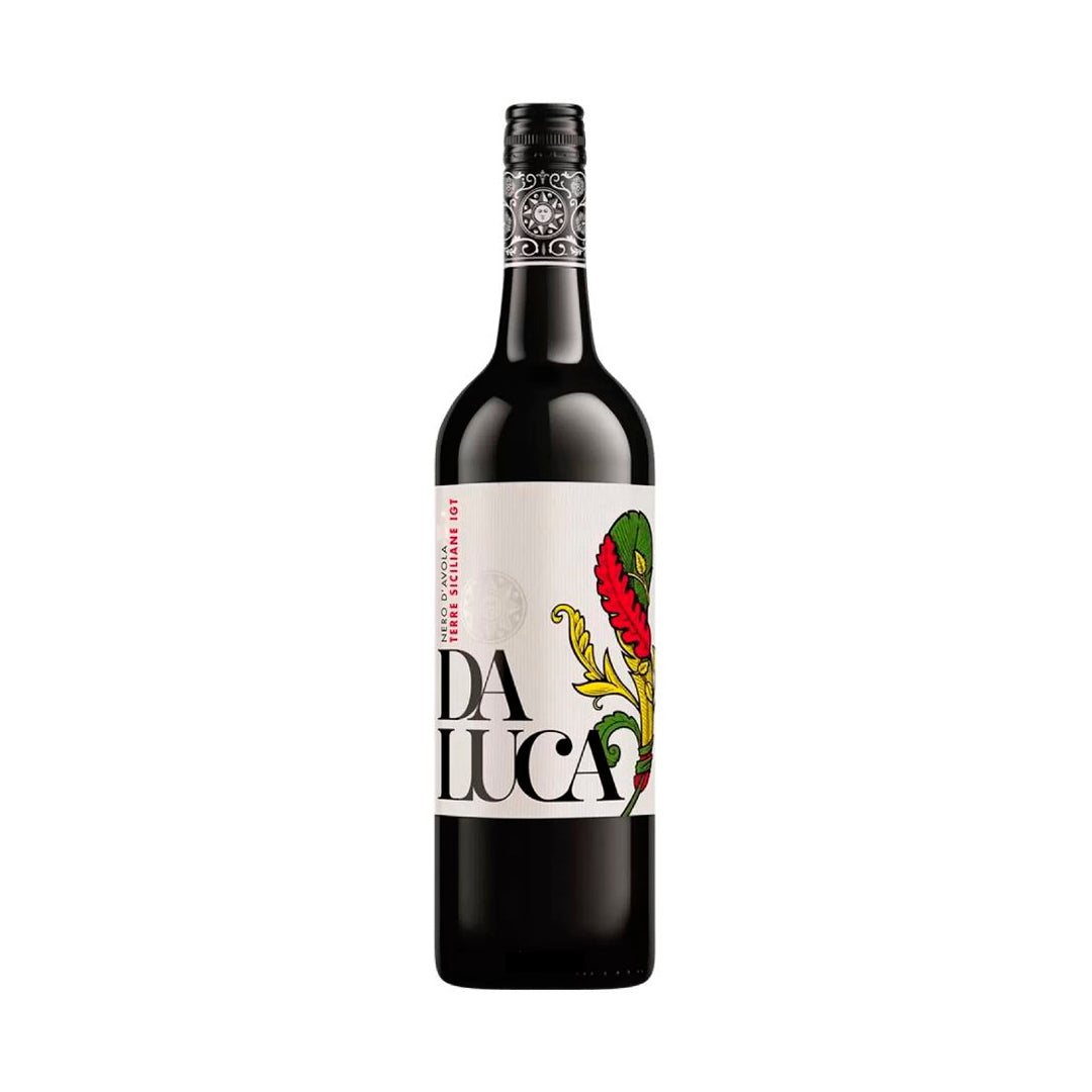 Botella de vino tinto Da Luca Nero d’Avola 750 ml – Vino siciliano con notas de frutas negras y especias mediterráneas.