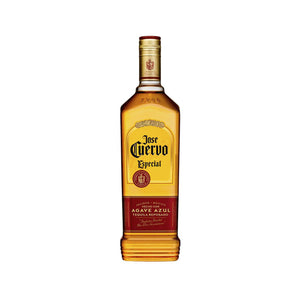 "Botella de Tequila José Cuervo Especial Reposado 695 ml, un clásico tequila mexicano con notas de vainilla y madera."