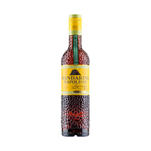 licor belga con mandarina y coñac para cócteles elegantes.