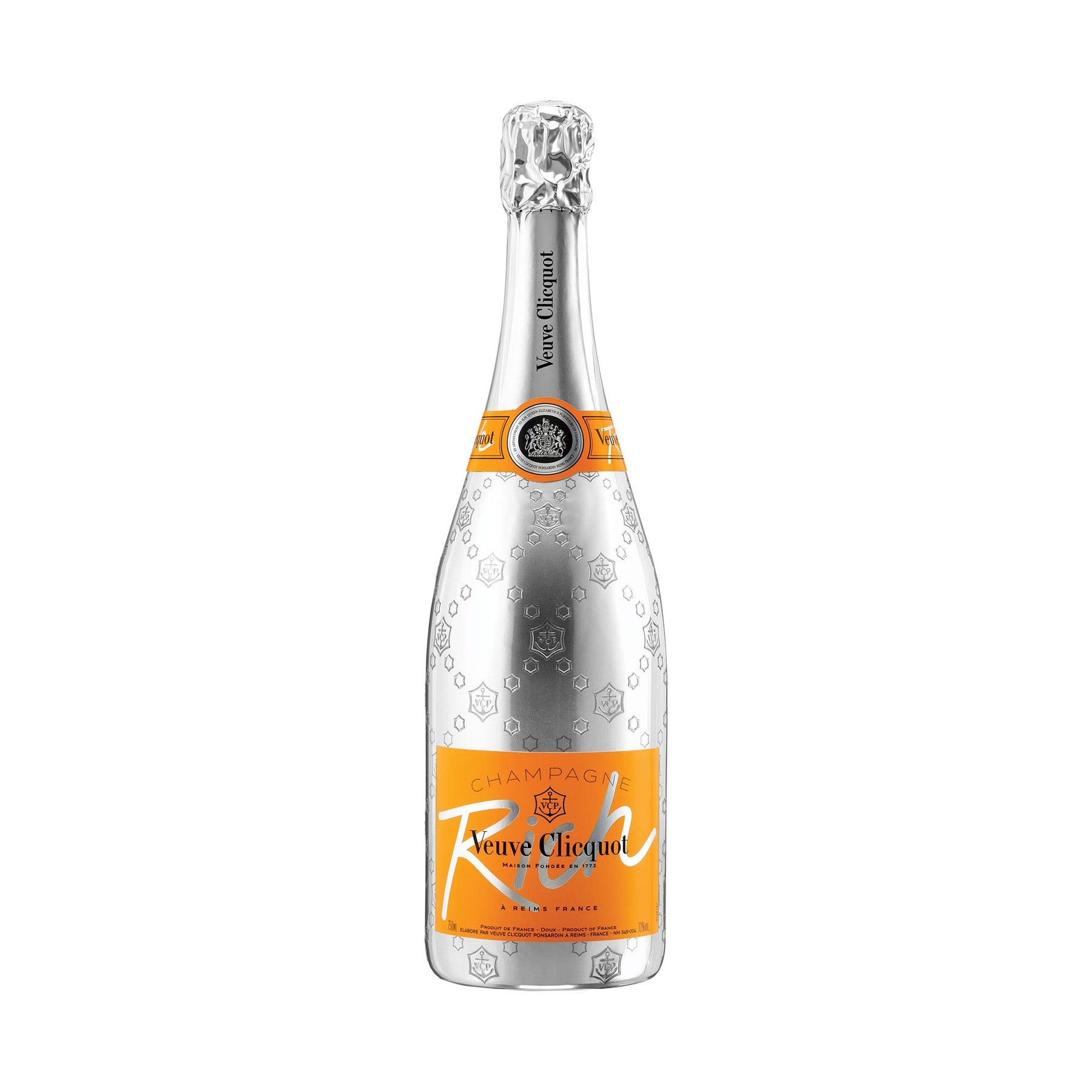 "Botella de Champagne Veuve Clicquot Rich 750 ml con su distintiva etiqueta plateada y dorada, diseñada para la mixología y cócteles exclusivos."